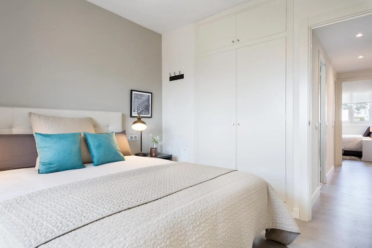 Apartment Sitges Spaces Oasis Penthouse 3 Bedroom, 2 Bathroom, Terrace, Pool, Sleeps Up To 6