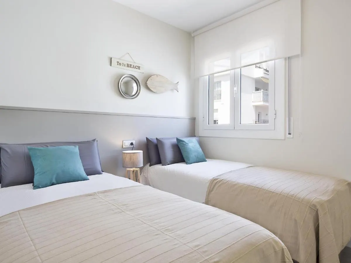 Apartment Sitges Spaces Oasis Penthouse 3 Bedroom, 2 Bathroom, Terrace, Pool, Sleeps Up To 6
